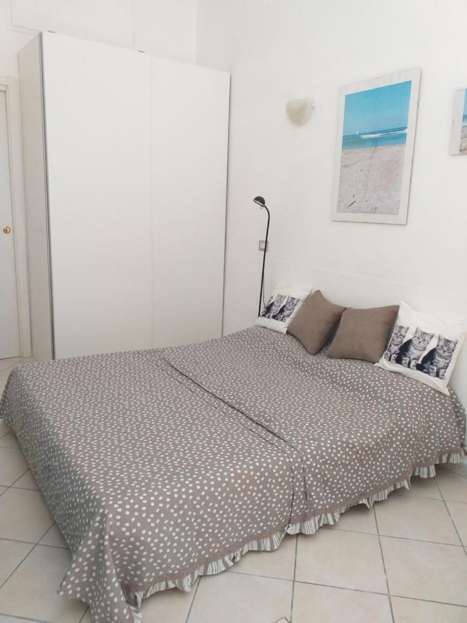 Sea Side Studio Viareggio Exterior photo